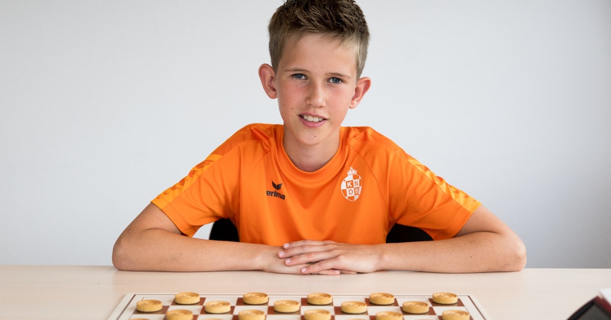 Jeugddammer Sven Schakel (12) uit Brandwijk pakt opnieuw Nederlandse titel en richt vizier nu op EK 