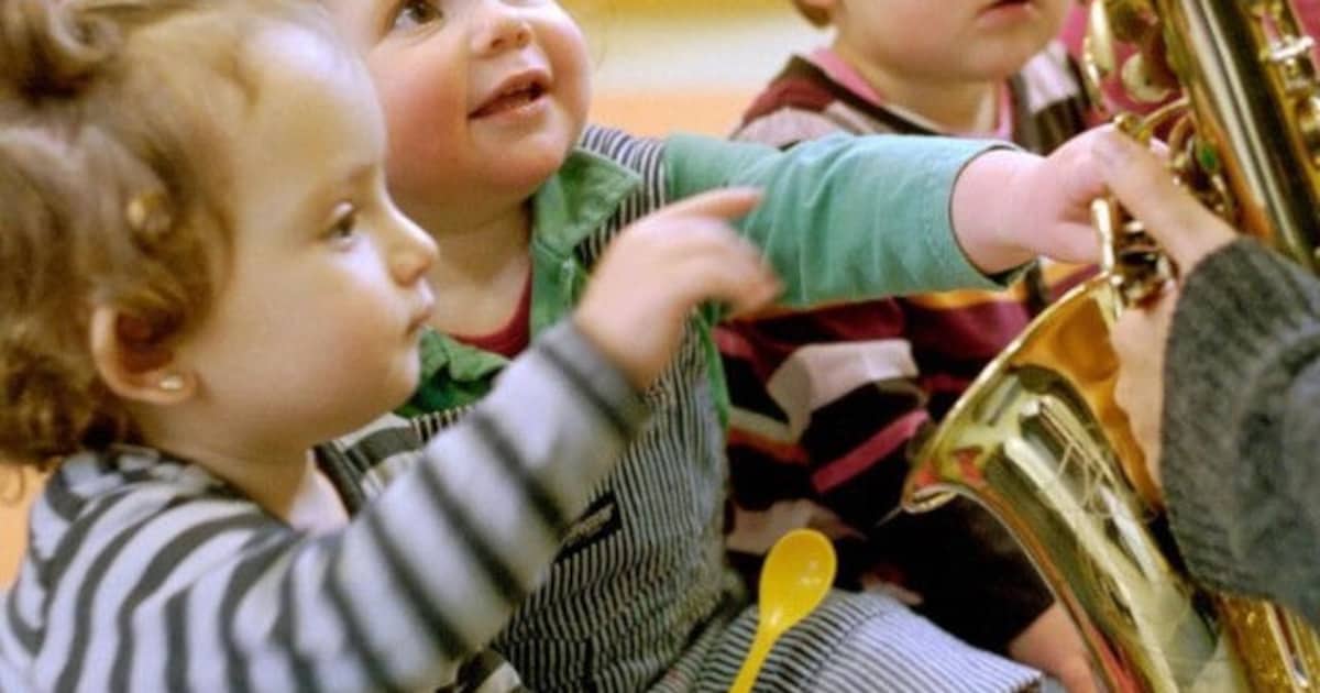 Heit en Mem Café in Surhuisterveen biedt ontmoetingsplek voor ouders