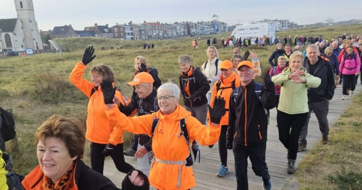 Duin en Bollen Vierdaagse doet Hillegom aan tijdens derde wandeldag