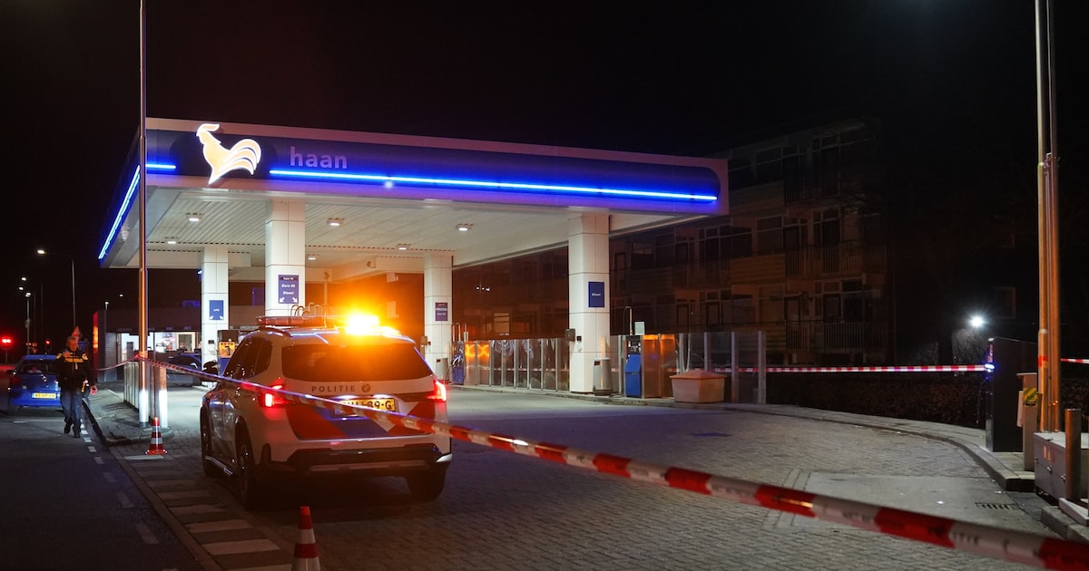 Tankstation in Zutphen overvallen, politie zet terrein volledig af met linten