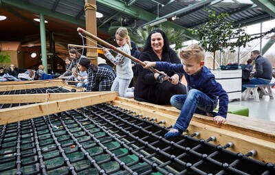 Rotterdam: ‘Illegale’ speelhal Plaswijckpark mag open blijven