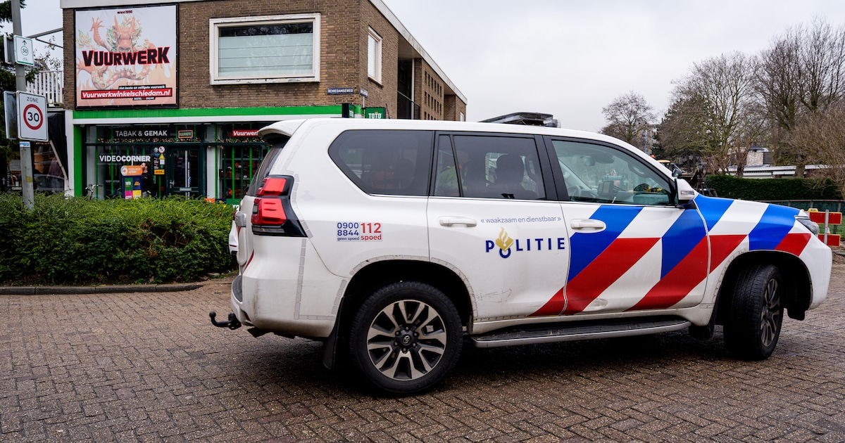 Verdachte (22) van overval op winkel wordt herkend door wijkagenten en aangehouden