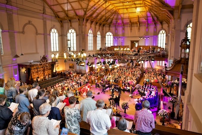 Samenzangavond georganiseerd in Grote Kerk Apeldoorn