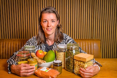 Diëtist Pauline zweert bij plantaardig eten: ‘Pijn bij gewrichtsklachten kan afnemen’