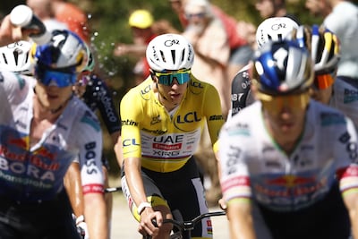 Arensman mist slag in finale van Alpenrit en moet achtervolgen op koplopers