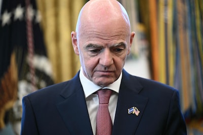 Woede, dreiging boycot en vertrouwensbreuk: ophef rond Gianni Infantino in één minuut uitgelegd
