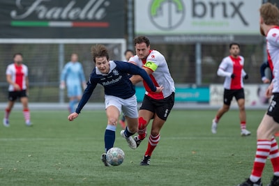 RKAVV zakt ver door de ondergrens in regioderby tegen Quick: ‘Wij hebben geen fysieke ploeg’