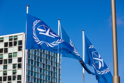 LIVE VS | Amerikaanse regering gaat steeds verder in strijd tegen Internationaal Strafhof, voorzitter nu op sanctielijst