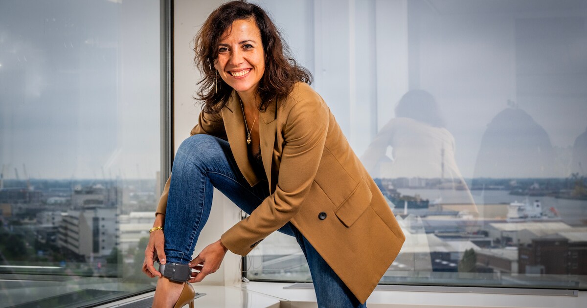 Enkelband is goed alternatief voor cel, zegt Nadia, die er zelf een ...