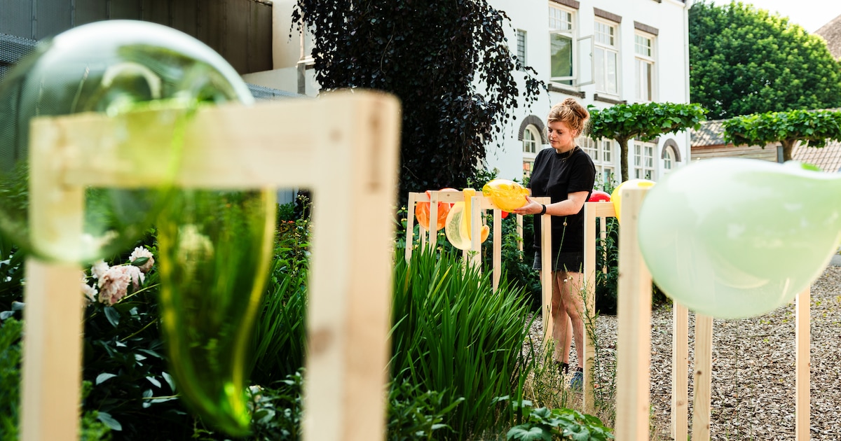Glasdelegatie uit Estland brengt bezoek aan Leerdam
