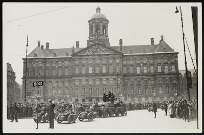 A look inside on Dam Square: how the Royal Palace survived WWII (and how to see it for yourself)