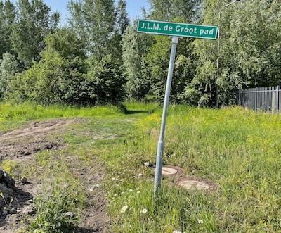 Overwoekerd De Grootpad op Broekvelden opgeknapt en verlengd
