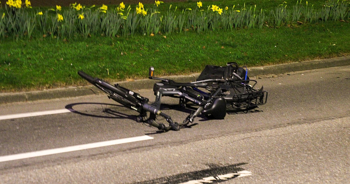 Twee gewonden na botsing tussen fietser en motorrijder in Voorthuizen