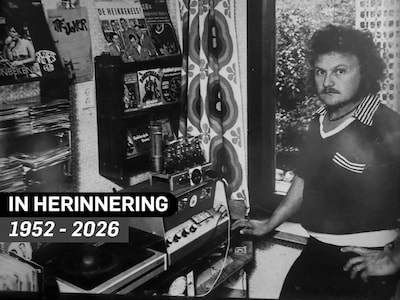 Als 'Zwarte Weduwe' Toon overlijdt, betuigen 218 piratenzenders hun medeleven