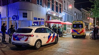Gewonde bij vechtpartij in centrum Enschede, politie zoekt getuigen