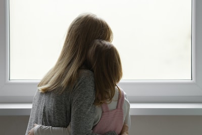 Carola's daughter has epilepsy: 'You never know when a new seizure will occur'