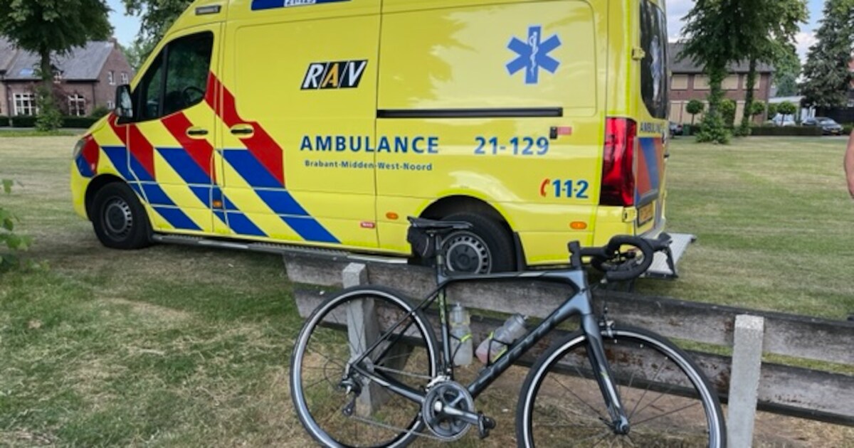 Wielrenner gewond na botsing met fietser in Stevensbeek